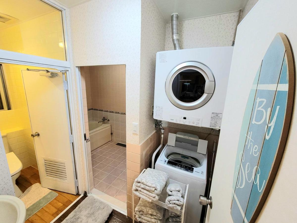 Villa Blu Okinawa Chatan: Arena-Adjacent Vacation Rental Exterior photo